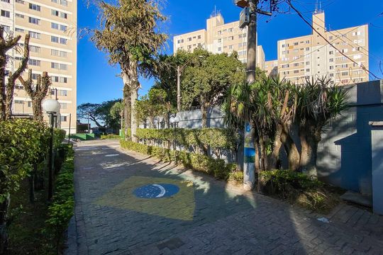 Fachada  de apartamento para alugar com 2 quartos, 67m² em Parque Paineiras, São Paulo