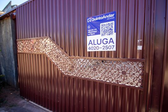 Fachada de casa para alugar com 4 quartos, 180m² em Vicente Peres, Brasília