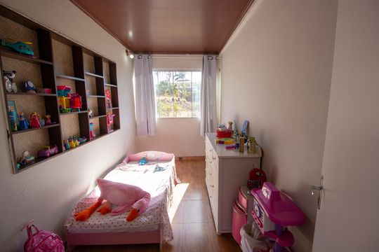 Quarto 3 de casa para alugar com 4 quartos, 180m² em Vicente Peres, Brasília