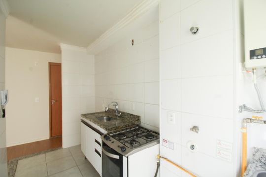 Cozinha e Área de Serviço de apartamento para alugar com 2 quartos, 49m² em Jardim Íris, São Paulo
