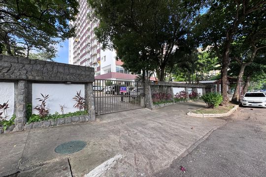 Fachada de apartamento para alugar com 2 quartos, 56m² em Barra da Tijuca, Rio de Janeiro