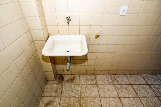 Área de Serviço de casa para alugar com 2 quartos, 90m² em Santa Mônica, Belo Horizonte