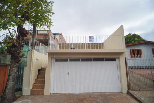 Fachada de casa à venda com 3 quartos, 110m² em Feitoria, São Leopoldo