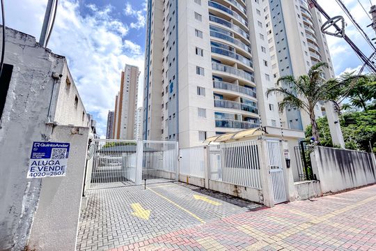 Fachada com Plaquinha de apartamento à venda com 3 quartos, 80m² em Tatuapé, São Paulo