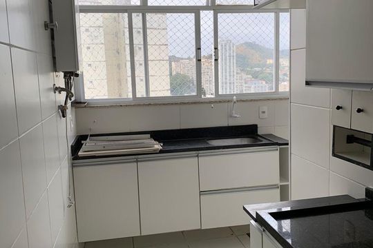 Cozinha de apartamento à venda com 3 quartos, 84m² em Fonseca, Niterói