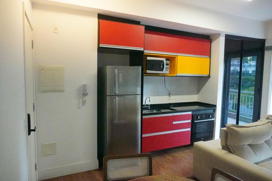Cozinha de kitnet/studio à venda com 1 quarto, 54m² em Tamboré, Santana de Parnaíba
