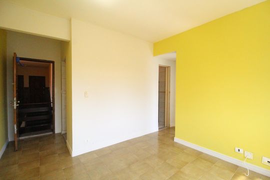 Sala de apartamento à venda com 2 quartos, 45m² em Pechincha, Rio de Janeiro