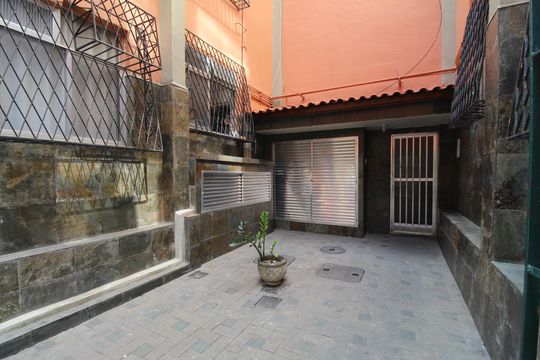 Entrada de apartamento para alugar com 2 quartos, 45m² em Pechincha, Rio de Janeiro