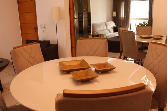 Sala de Jantar de apartamento para alugar com 3 quartos, 102m² em Jardim Goiás, Goiânia