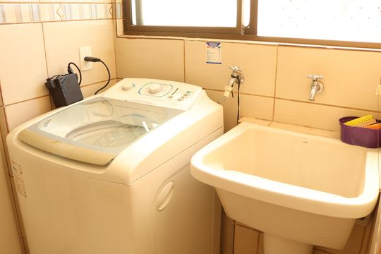 Área de Serviço de apartamento para alugar com 3 quartos, 102m² em Jardim Goiás, Goiânia