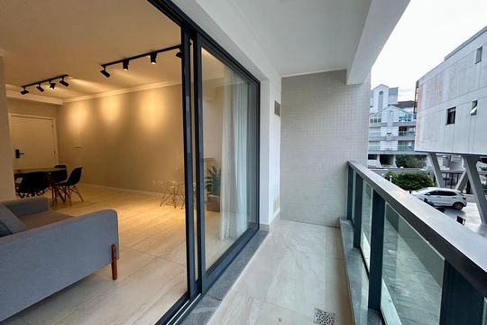 Varanda de apartamento para alugar com 1 quarto, 45m² em Campeche, Florianópolis
