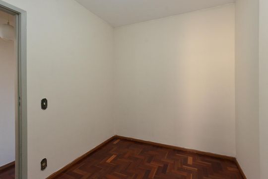 Suíte de apartamento para alugar com 1 quarto, 70m² em Centro, Belo Horizonte