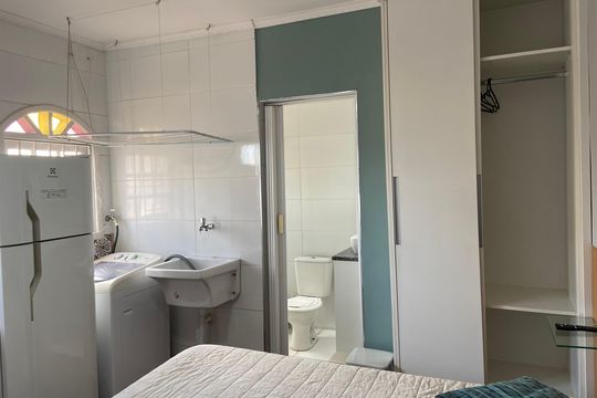 Studio de kitnet/studio para alugar com 1 quarto, 18m² em Jardim Bonfiglioli, São Paulo