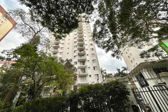 Fachada de apartamento para alugar com 2 quartos, 55m² em Vila Parque Jabaquara, São Paulo