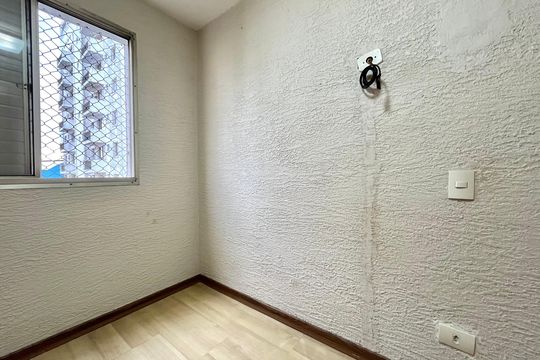 Quarto 1 de apartamento para alugar com 2 quartos, 55m² em Vila Parque Jabaquara, São Paulo