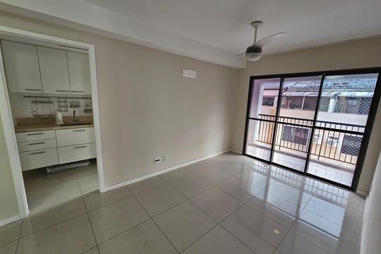 Apartamento à venda com 3 quartos, 87m² em Taquara, Rio de Janeiro
