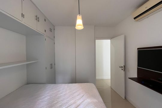 Quarto 2  de apartamento para alugar com 3 quartos, 121m² em Leblon, Rio de Janeiro