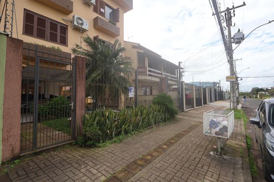 Fachada de apartamento para alugar com 2 quartos, 70m² em Igara, Canoas
