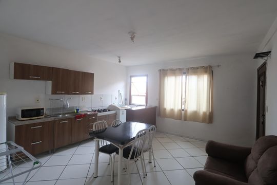 Sala/Cozinha de apartamento para alugar com 2 quartos, 70m² em Igara, Canoas