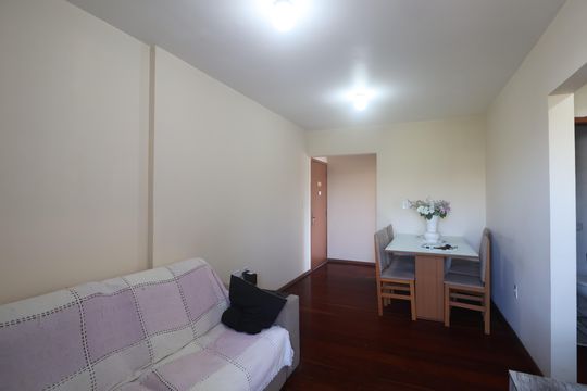 Apartamento para alugar com 2 quartos, 90m² em Nossa Senhora das Graças, Canoas