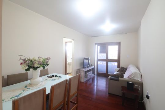 Sala de apartamento para alugar com 2 quartos, 90m² em Nossa Senhora das Graças, Canoas