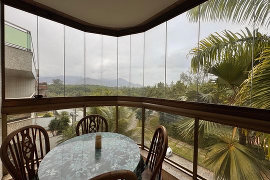 Varanda de apartamento à venda com 4 quartos, 125m² em Recreio dos Bandeirantes, Rio de Janeiro