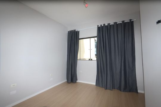 Quarto 1 de apartamento para alugar com 2 quartos, 75m² em Vila Santa Virginia, São Paulo