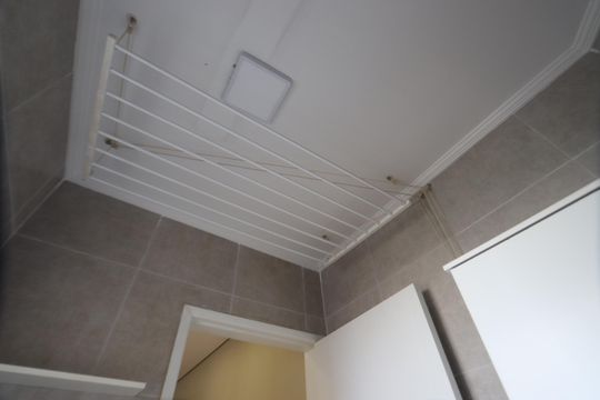 Lavanderia de apartamento para alugar com 2 quartos, 75m² em Vila Santa Virginia, São Paulo