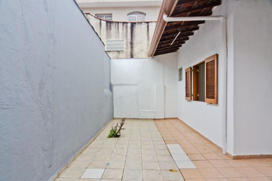 Área externa de casa para alugar com 1 quarto, 70m² em Jardim do Colégio (zona Norte), São Paulo
