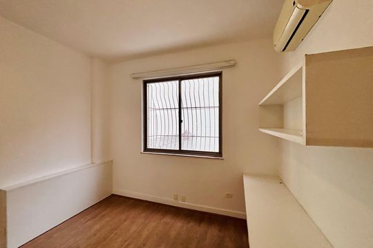 Quarto 2 de apartamento para alugar com 3 quartos, 100m² em Humaitá, Rio de Janeiro