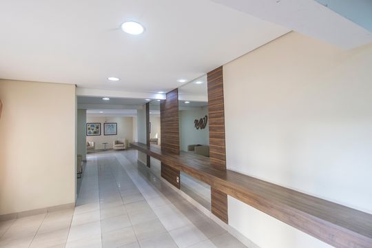Área comum de apartamento para alugar com 2 quartos, 74m² em Jardim Tupanci, Barueri