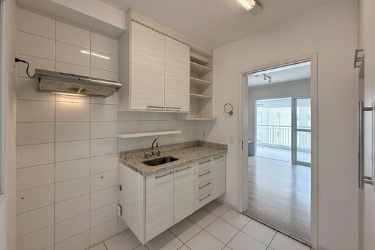 Cozinha de apartamento para alugar com 3 quartos, 95m² em Várzea de Baixo, São Paulo