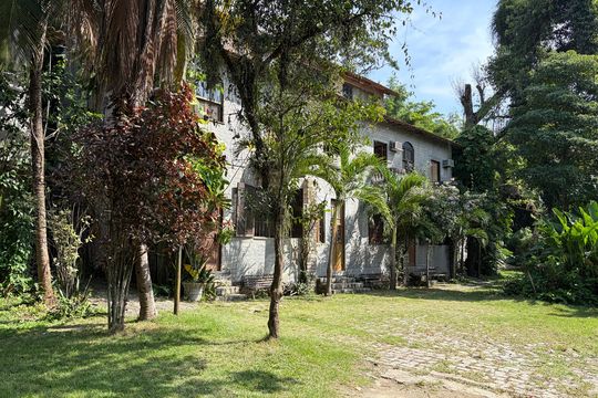 Fachada de kitnet/studio para alugar com 1 quarto, 45m² em Anil, Rio de Janeiro