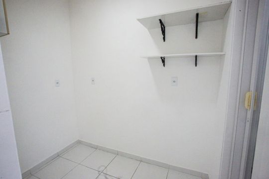 Quarto de Serviço de apartamento para alugar com 2 quartos, 64m² em Anil, Rio de Janeiro