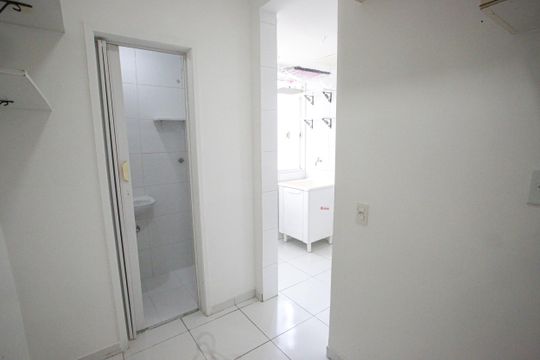 Quarto de Serviço de apartamento para alugar com 2 quartos, 64m² em Anil, Rio de Janeiro