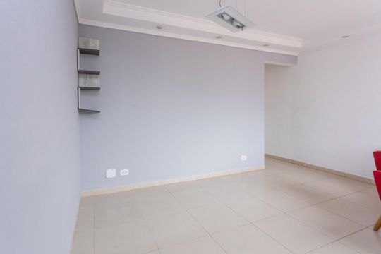 Sala de apartamento para alugar com 3 quartos, 74m² em Jardim Ubirajara, São Paulo