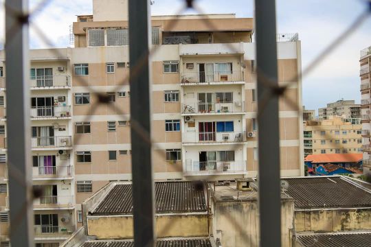 Vista Quarto 2 de apartamento à venda com 2 quartos, 70m² em Méier, Rio de Janeiro