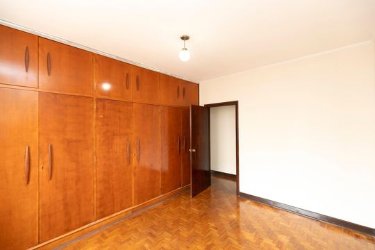 Quarto 2 de apartamento à venda com 2 quartos, 96m² em Centro, Campinas