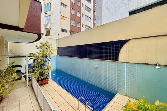 Apartamento para alugar com 1 quarto, 50m² em Lagoa, Rio de Janeiro