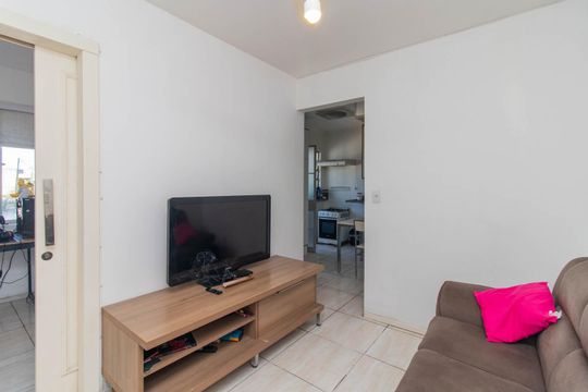 Apartamento à venda com 2 quartos, 65m² em Teresópolis, Porto Alegre