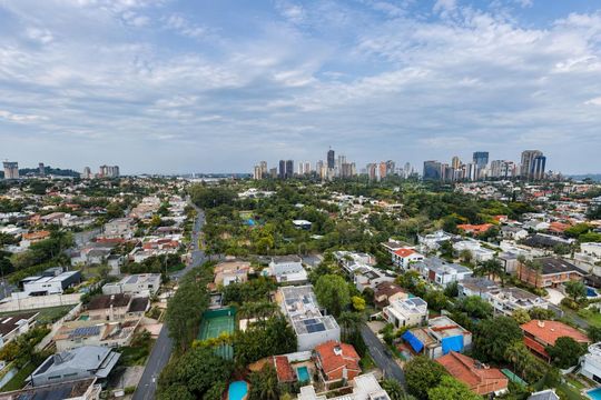 Vista da Sacada de apartamento para alugar com 1 quarto, 50m² em Empresarial 18 do Forte, Barueri