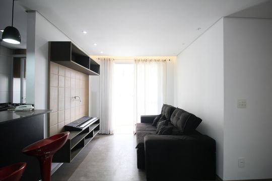 Apartamento para alugar com 2 quartos, 49m² em Parque Reboucas, São Paulo