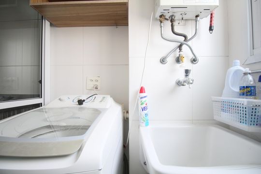 Área de Serviço de apartamento para alugar com 2 quartos, 49m² em Parque Reboucas, São Paulo