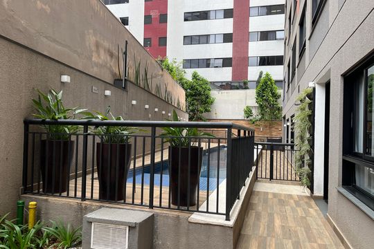 Área comum - Piscina de apartamento para alugar com 1 quarto, 31m² em Mirandópolis, São Paulo