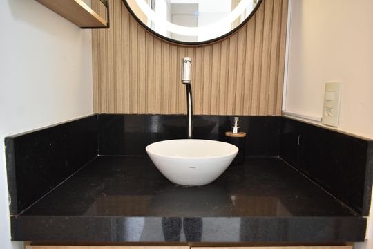 Banheiro de apartamento para alugar com 1 quarto, 31m² em Mirandópolis, São Paulo