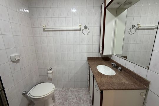 Banheiro da Suíte de apartamento para alugar com 2 quartos, 78m² em Taquara, Rio de Janeiro