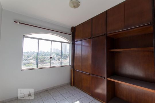 Apartamento para alugar com 3 quartos, 120m² em Setor Sul, Goiânia