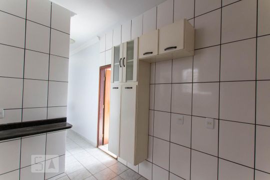 Apartamento para alugar com 3 quartos, 120m² em Setor Sul, Goiânia