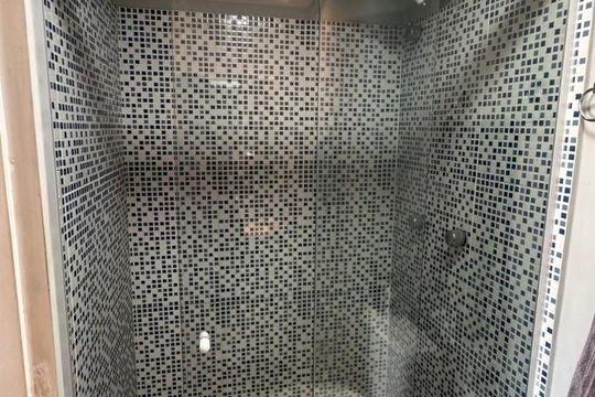 Banheiro de apartamento à venda com 2 quartos, 62m² em Cidade Nova, Rio de Janeiro