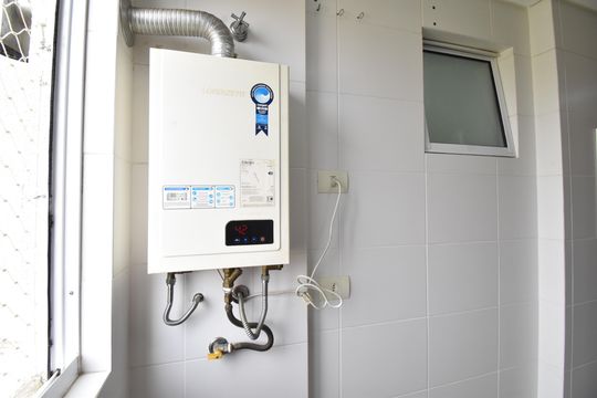 Sala/Cozinha de apartamento à venda com 3 quartos, 88m² em Mercês, Curitiba